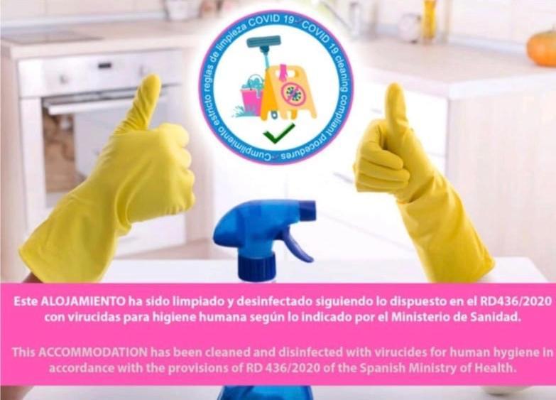 Apartamento Los Naranjos De Santa Justa Sevilla Kültér fotó