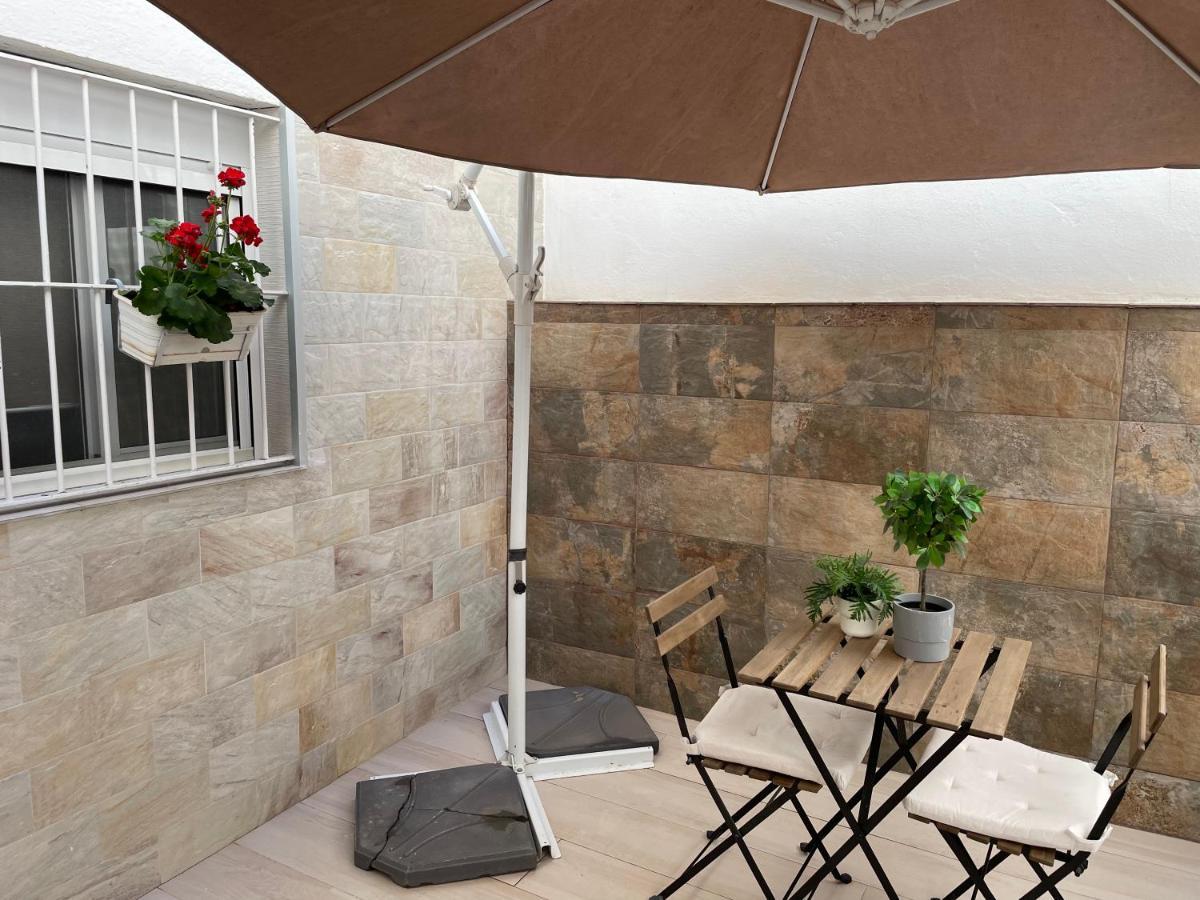Apartamento Los Naranjos De Santa Justa Sevilla Kültér fotó
